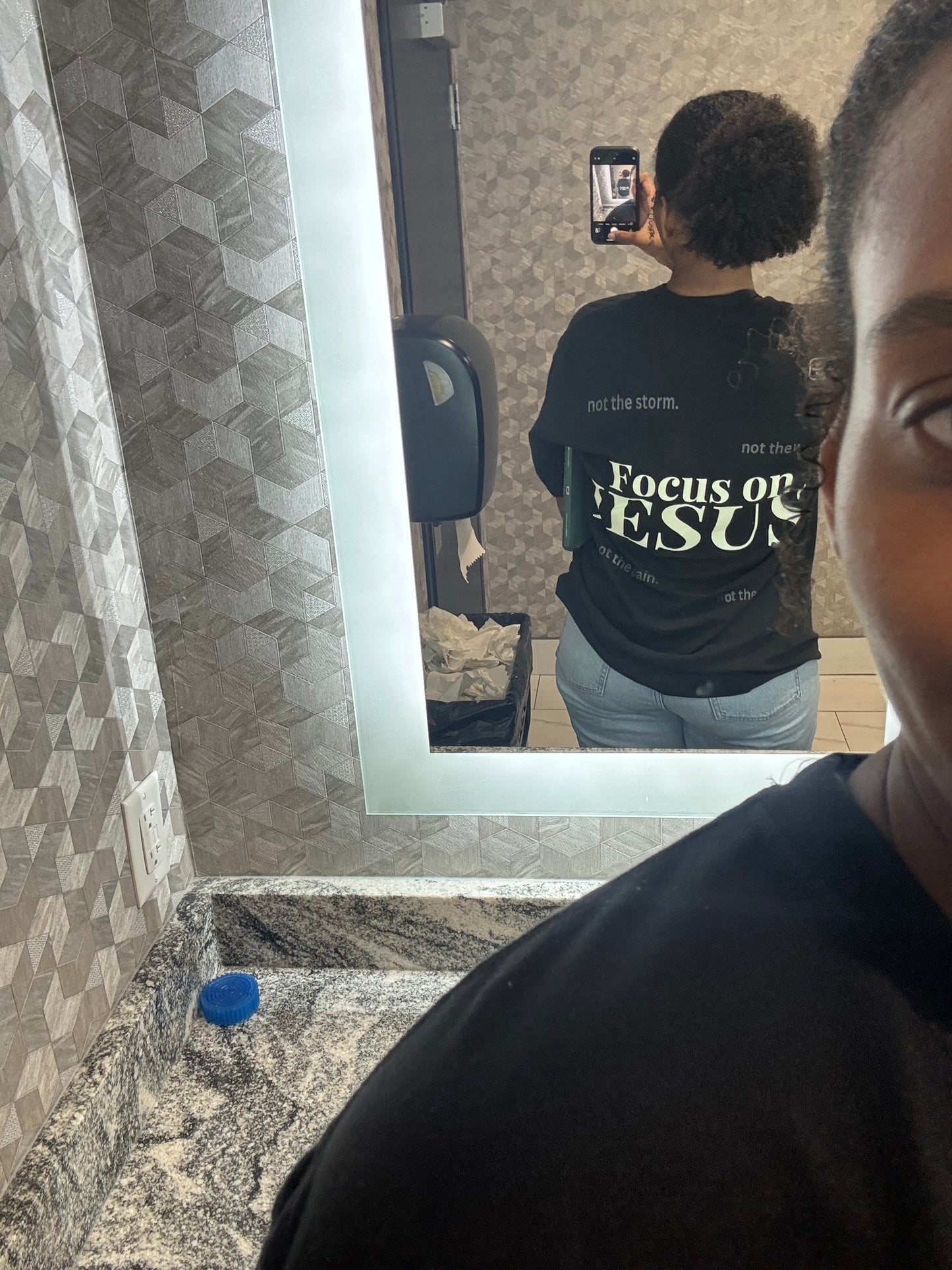 Focus on Jesus *Glows in the Dark F/B tee